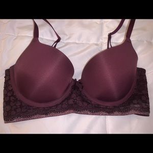 SOLD 32D lace push up arie bra
